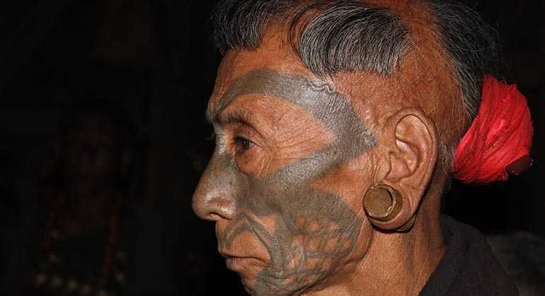На тропе татуировок в Нагаленде
